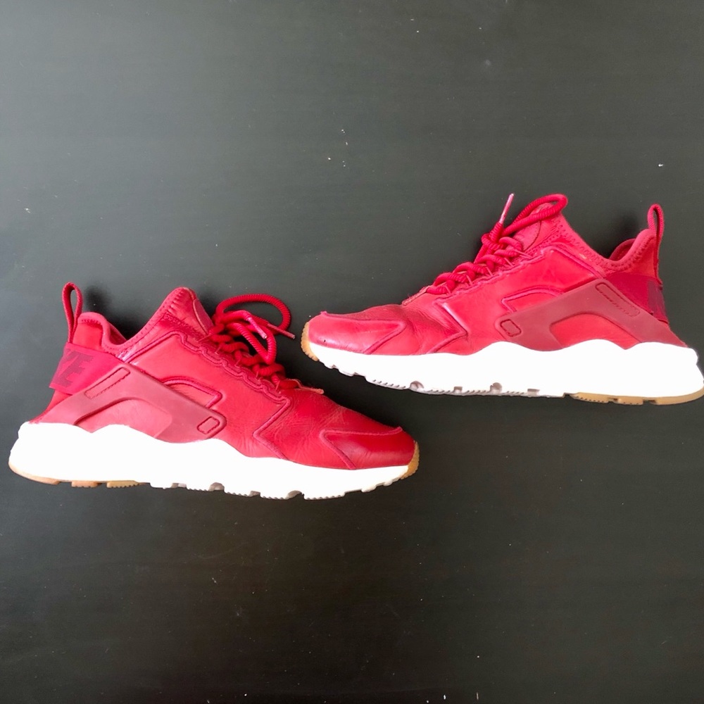 Nike Air Hurache